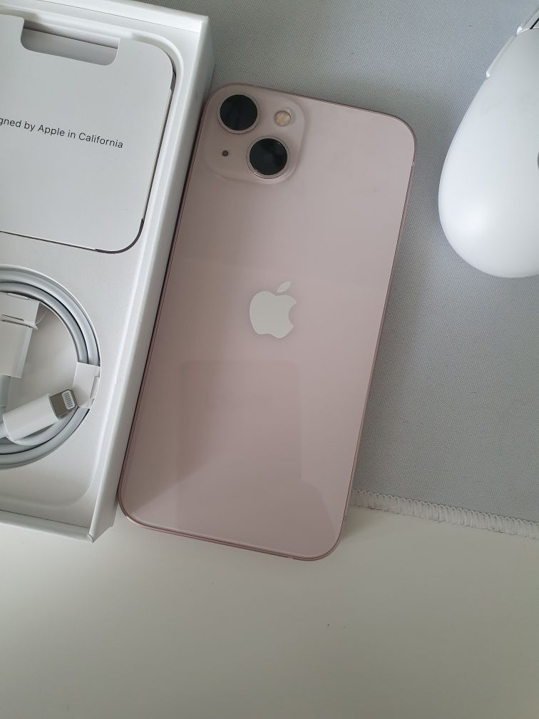 Iphone 13 pink 128gb apple stan idealny różowy iphone telefon wszystko