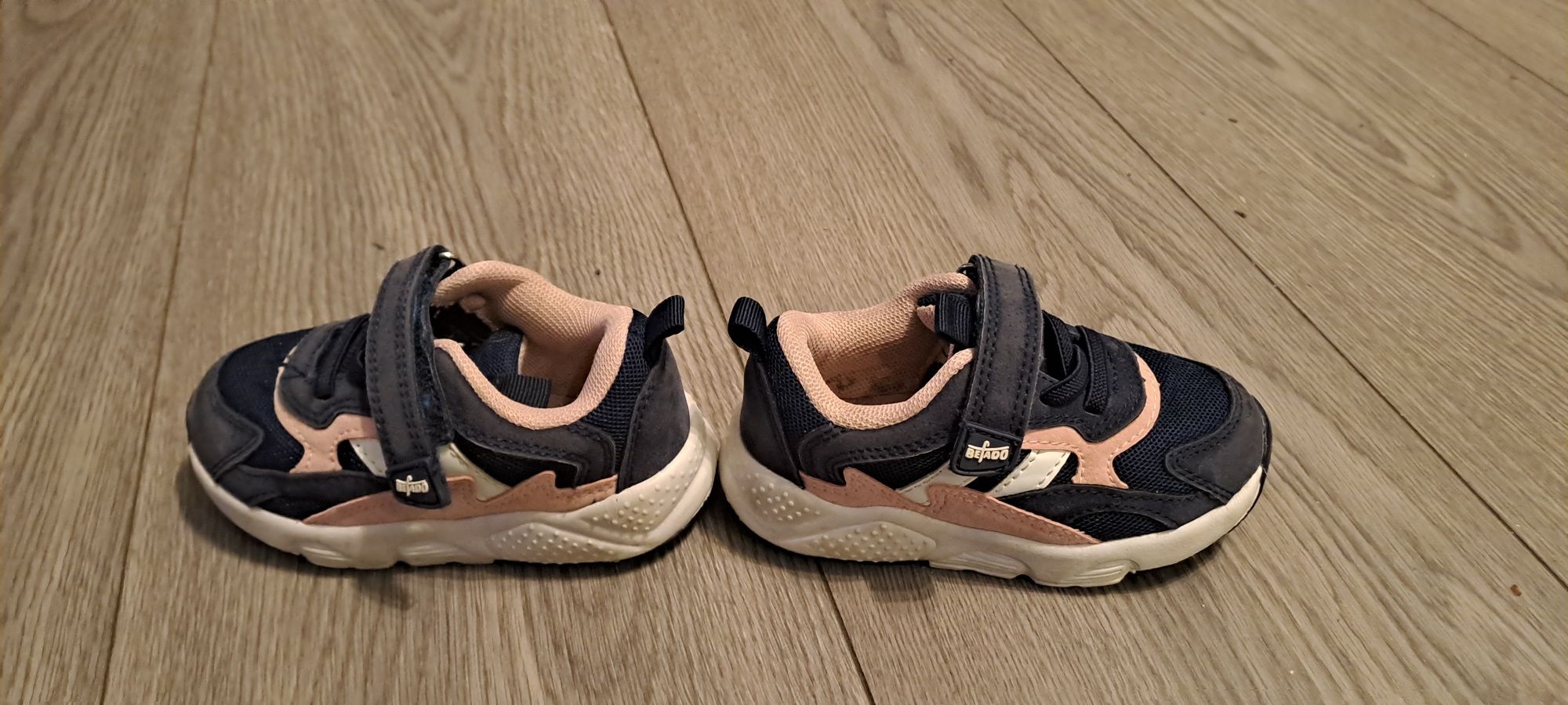 Adidasy Befado dla dziecka roz. 22