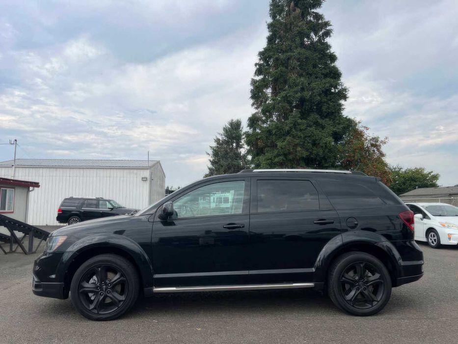 Dodge Journey Crossroad Plus      2017