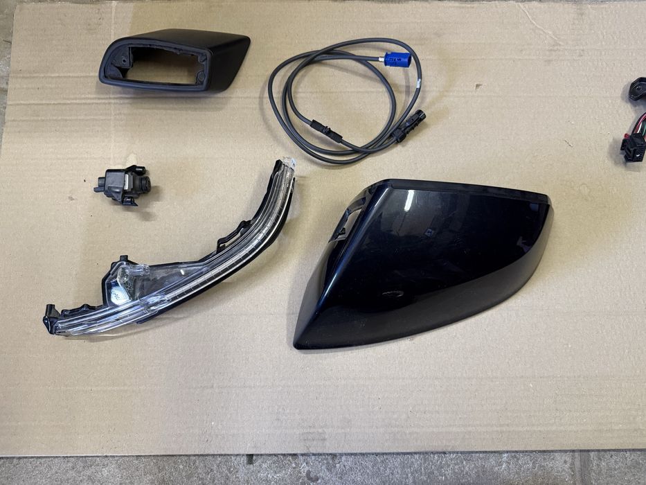 Дзеркало audi q5 80a компектуючі дзеркала, корсуп, поворотнік, камера