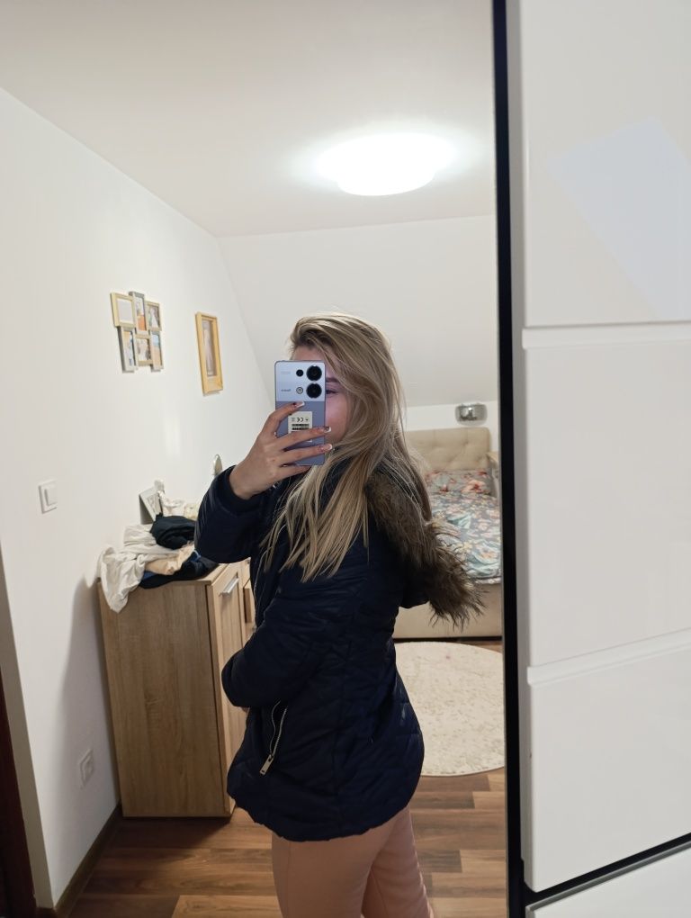 Kurtka z futrem z kapturem ciepła gruba zimowa s m granatowa