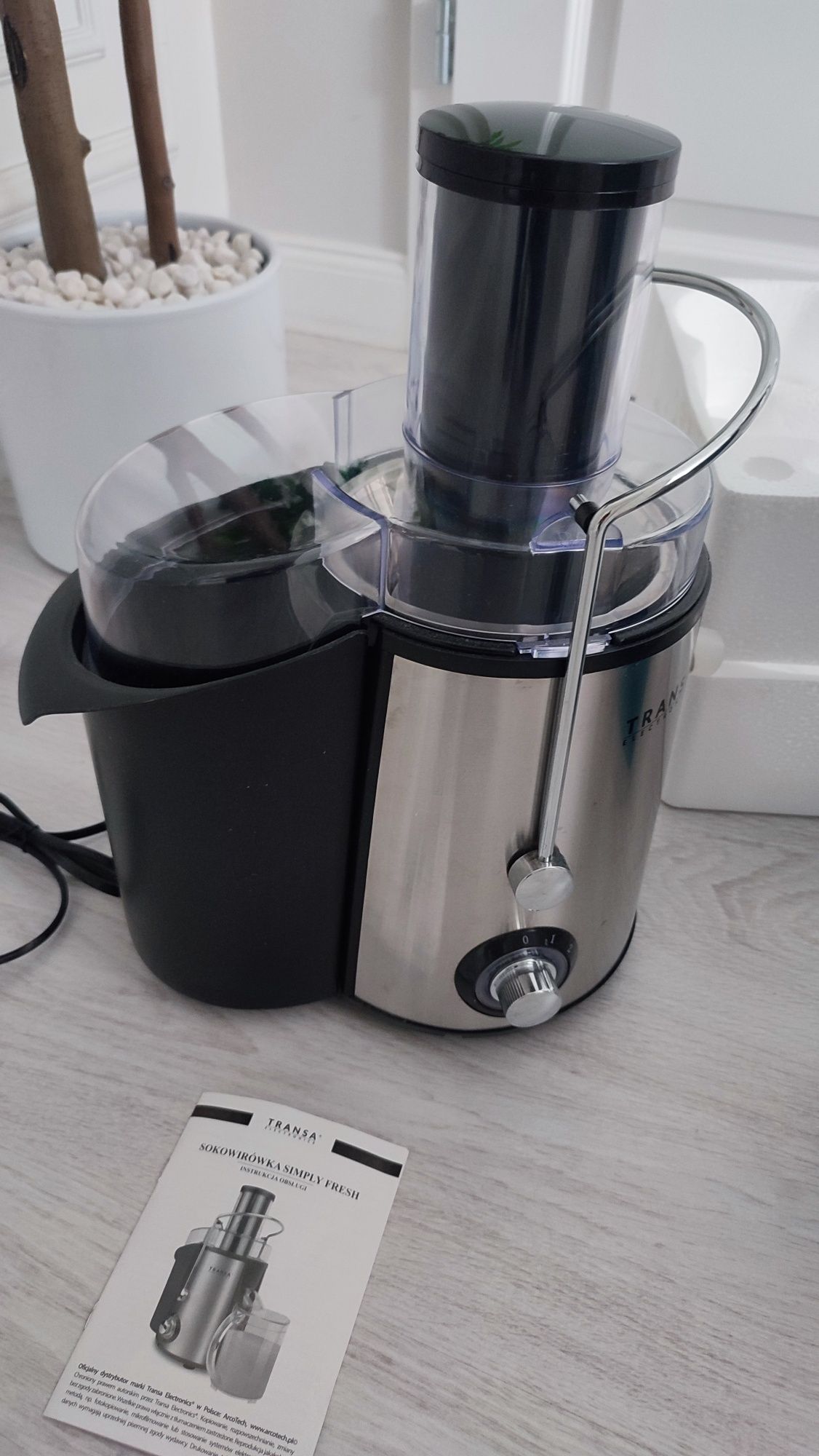 Sokowirówka, sokownik, wyciskarka, marki Transa 1400W