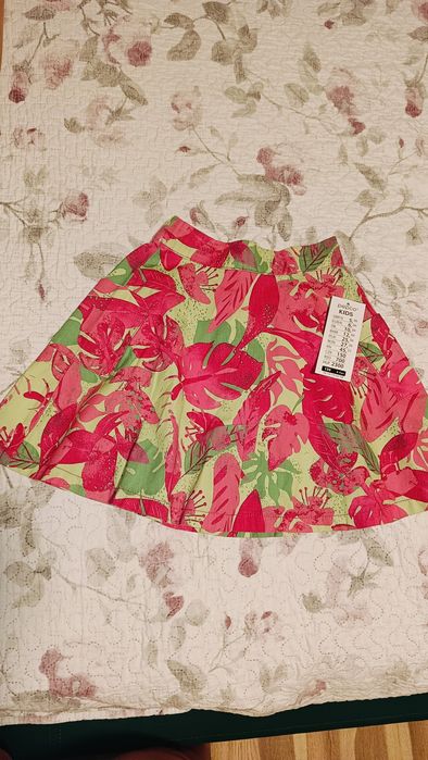 Spódniczka dziewczęca 134