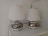 Lampka na szafkę nocną