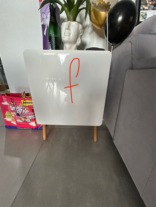 Meble do salonu biale polysk polki szuflady