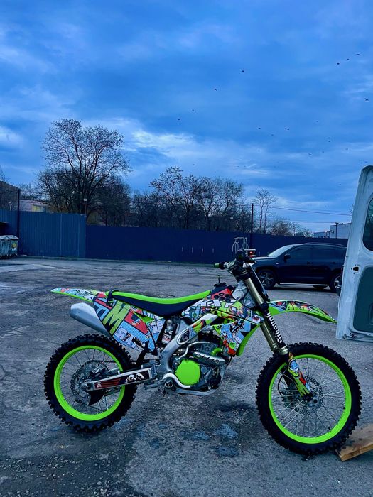 Kawasaki kx250f кросовий