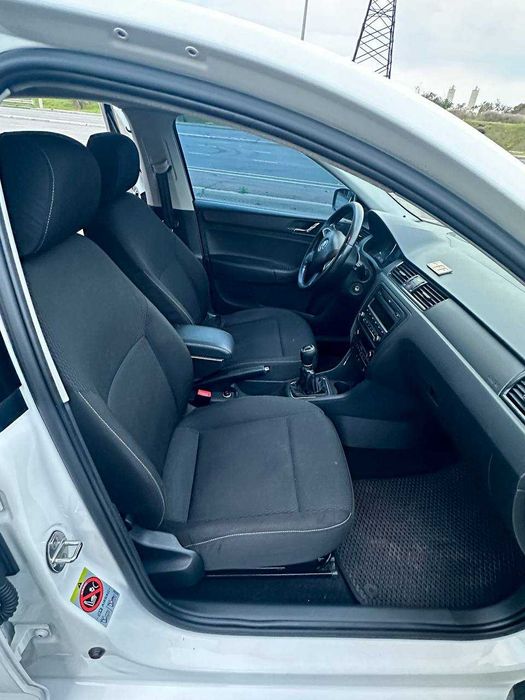 Skoda Rapid 2013 TSI