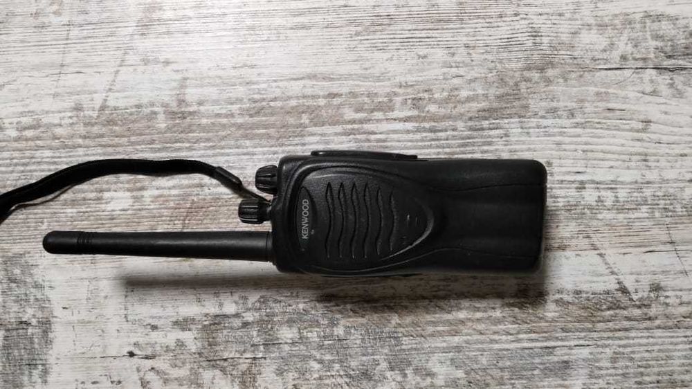 Радиостанция Kenwood TK-2260-5.
