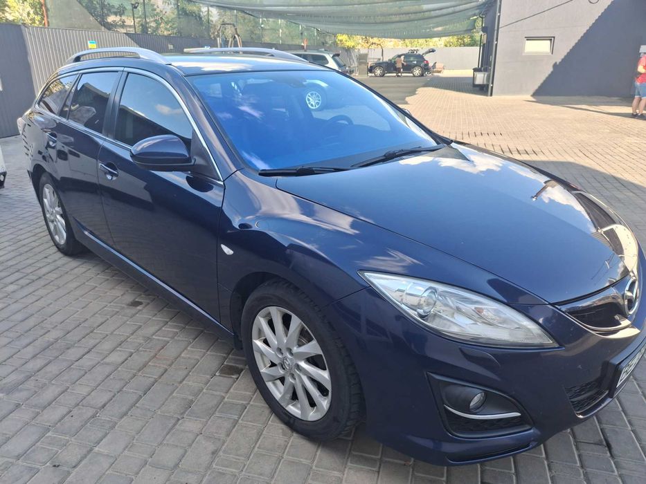 Mazda 6 2011 рік