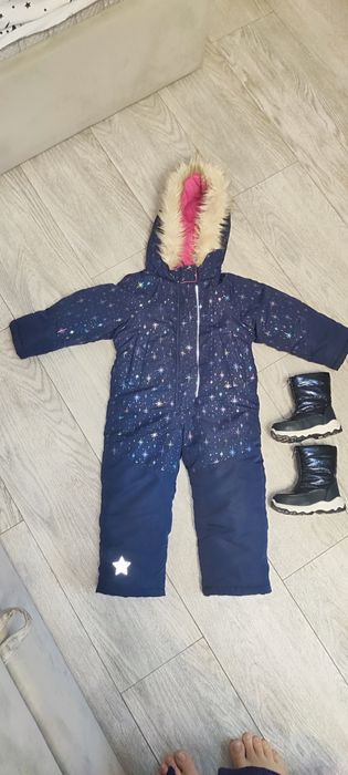 Зимовий комбінезон sinsay 98 р.+ Чоботи sinsay 24 р.