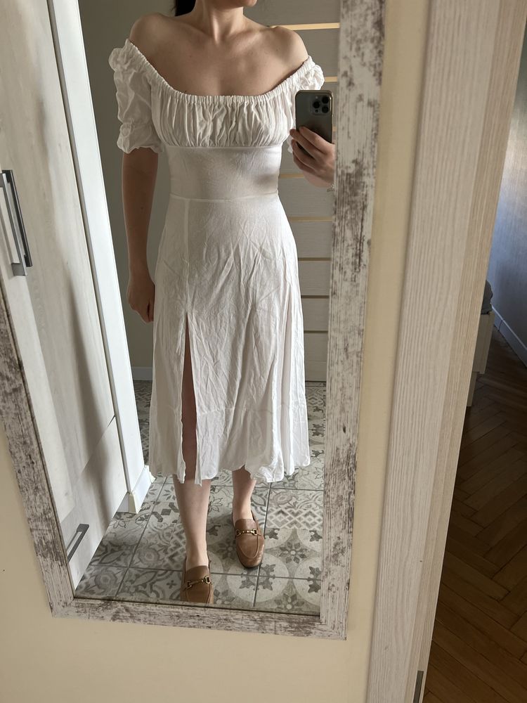 Льняна біла сукня