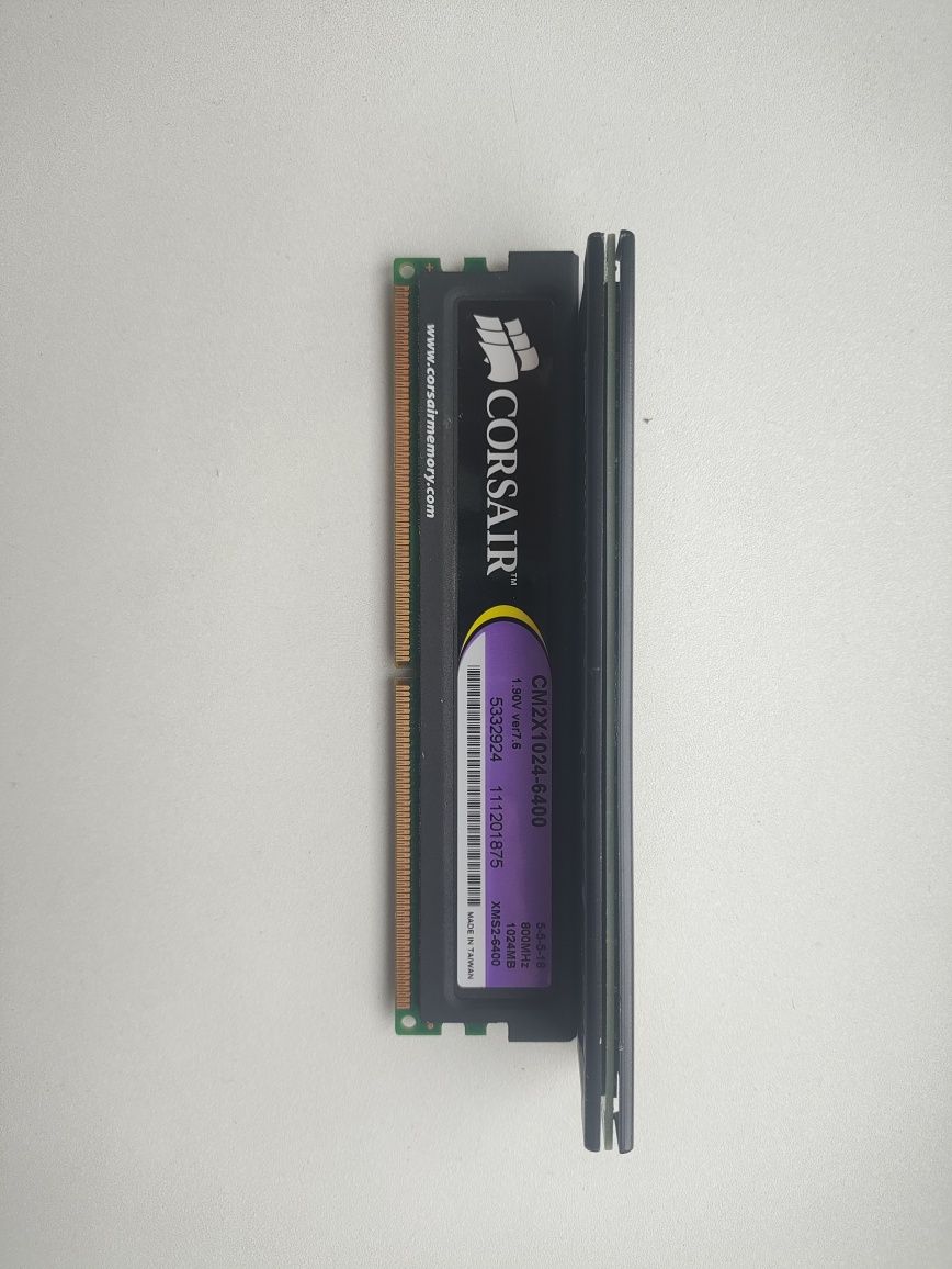 Ігрова оперативна пам'ять Corsair DDR2 2x1Gb 800MHz PC2 6400