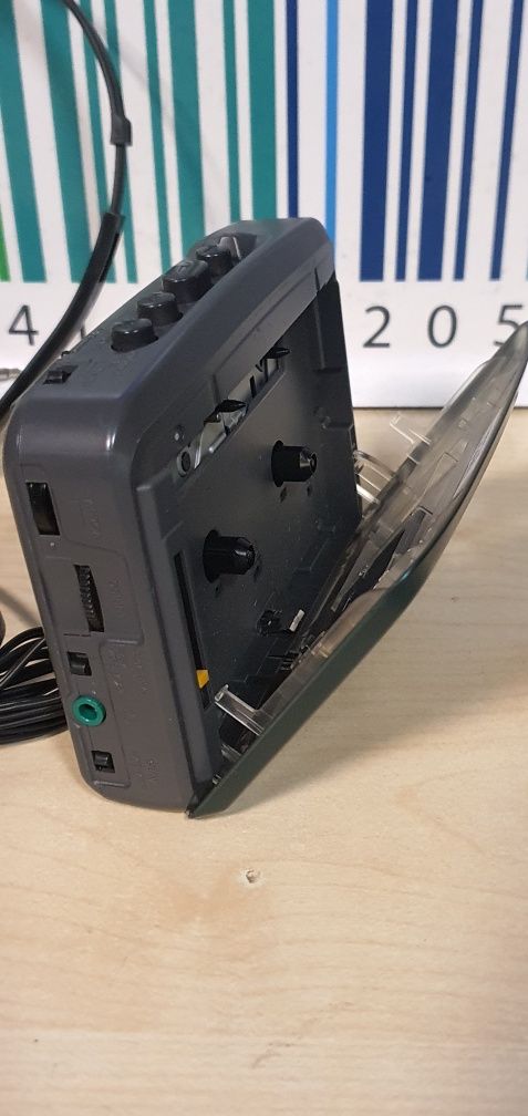Walkman z radiem FM SONY WM-FX171 z słuchawkami sprawny