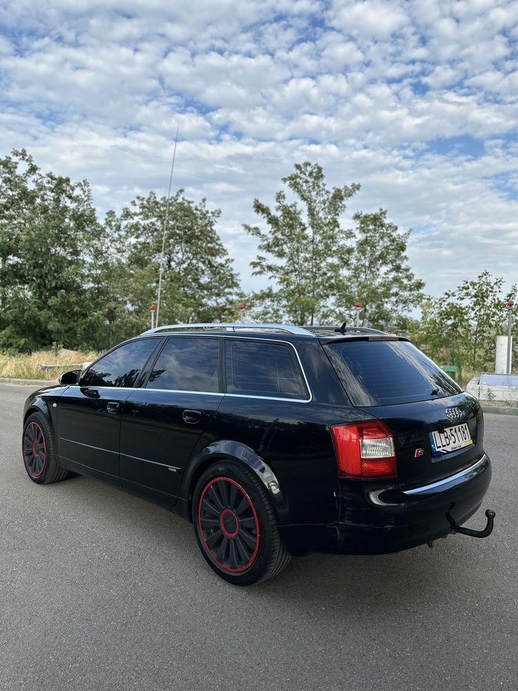 AUDI A4 B6 2.5D 2004