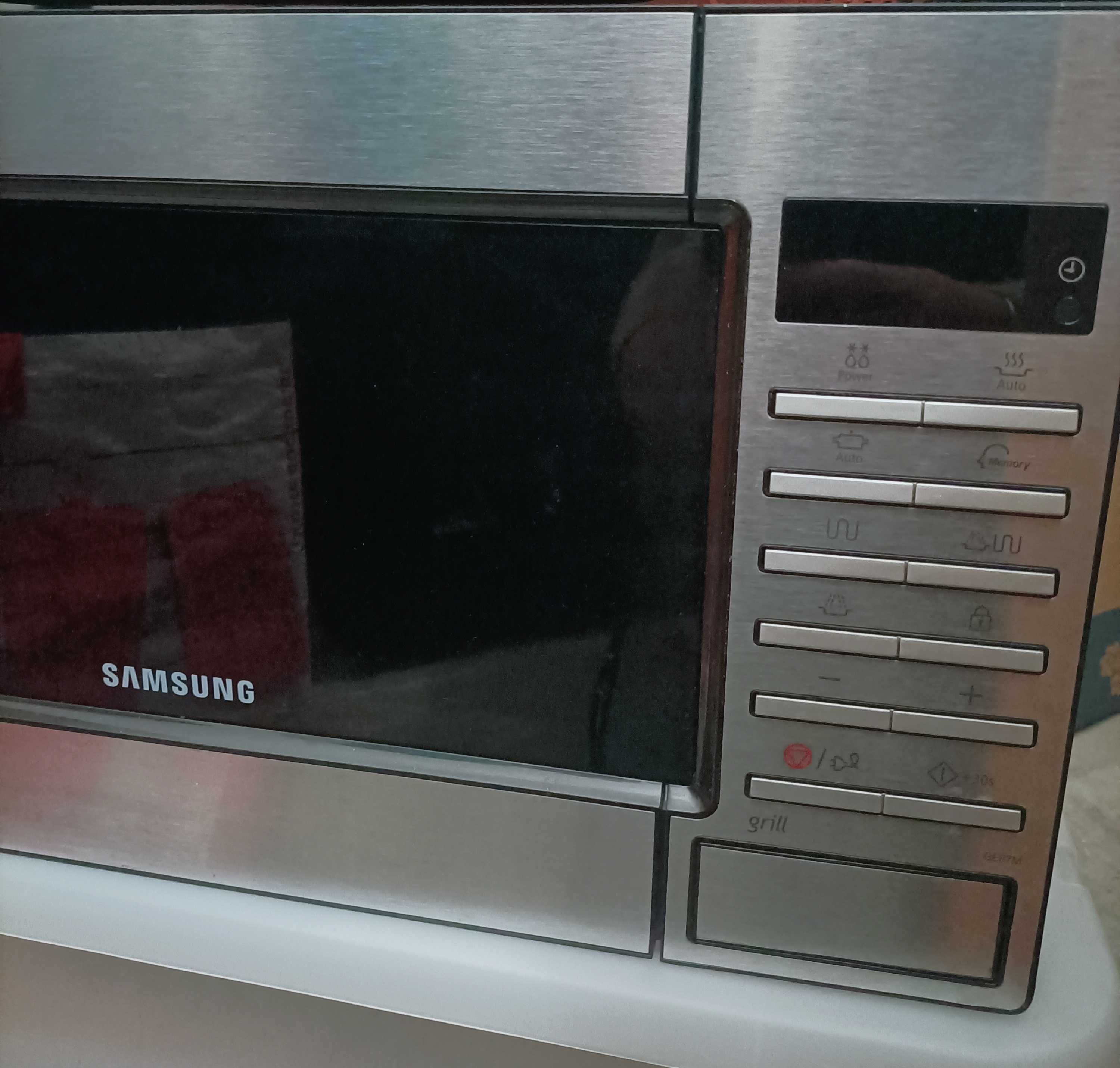 Micro-ondas SAMSUNG GE87M-X (23 L - Com Grill - Inox)