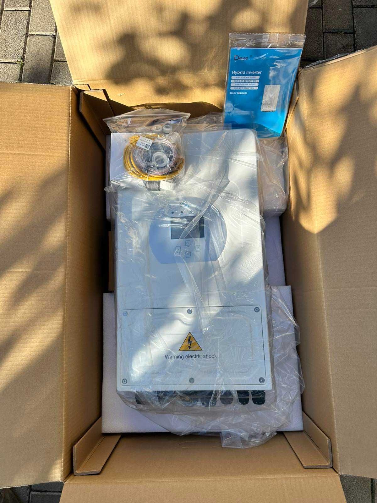 Гібридний інвертор Deye SUN-6K-SG03LP1-EU, Однофазний