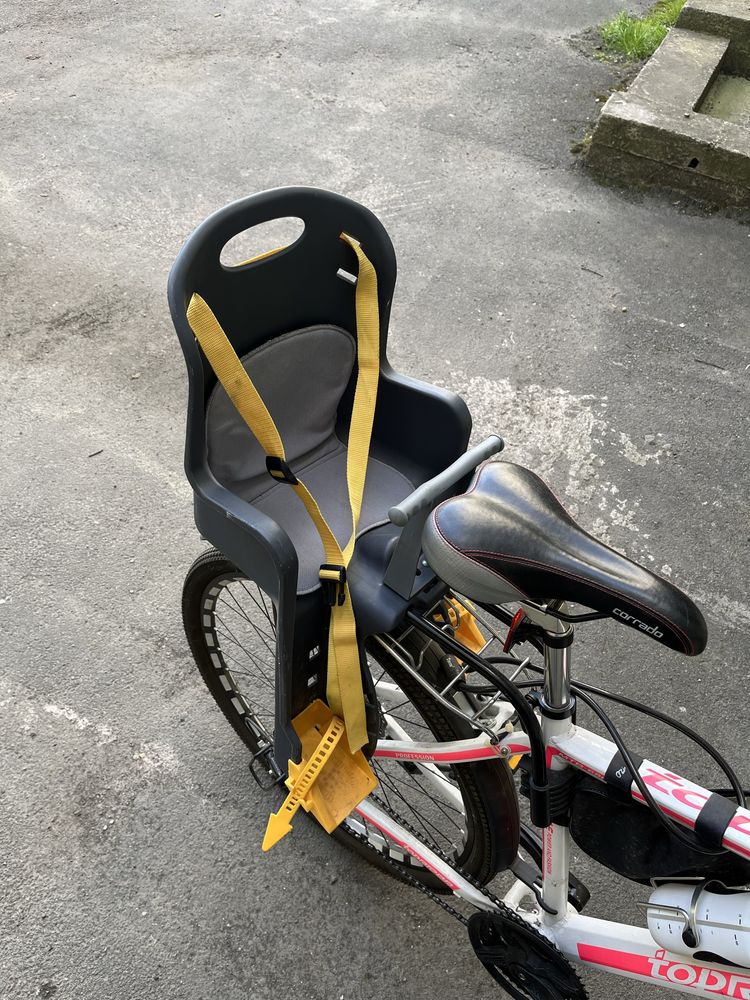 Дитяче крісло для велосипеда