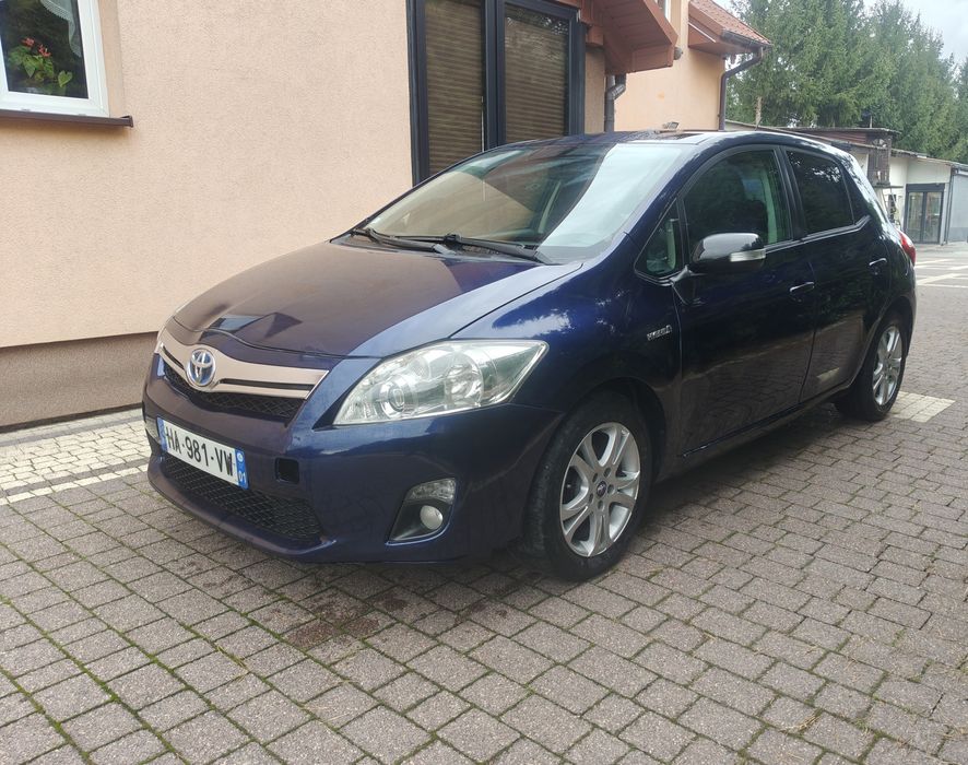 Toyota Auris 2012r 1.8 hybrid