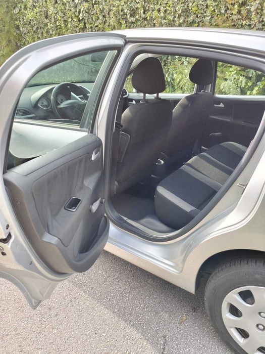Peugeot 207 1.4 gasolina 2008