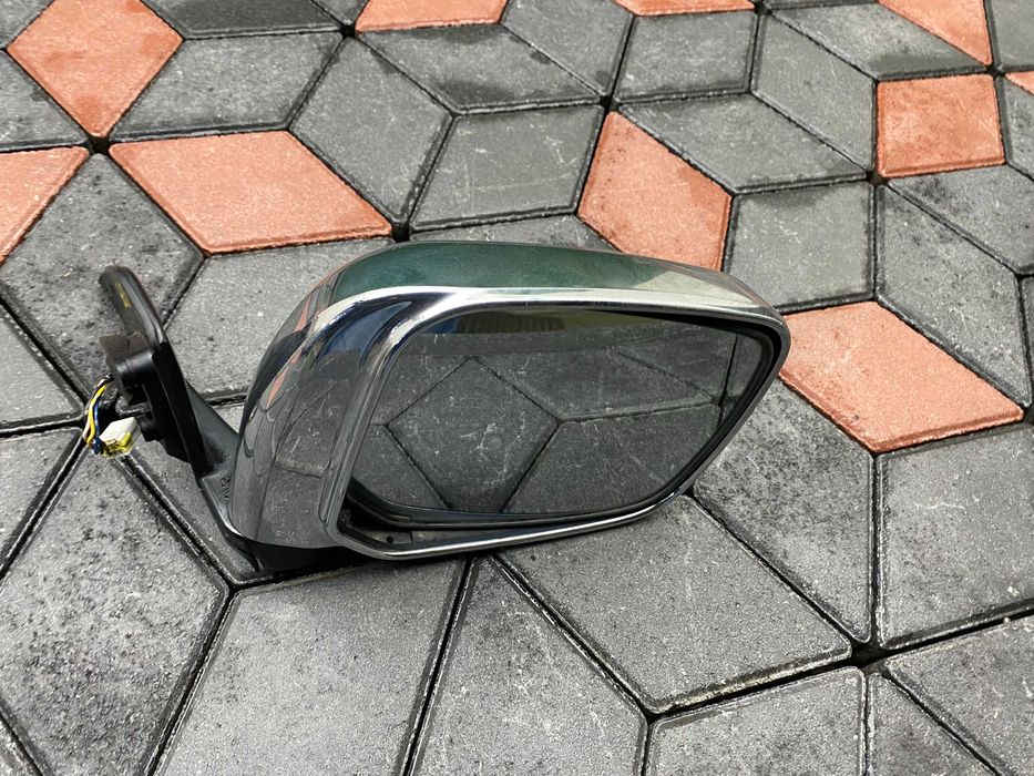 Зеркало праве Містубісі Mitsubishi L200 до 2007 року