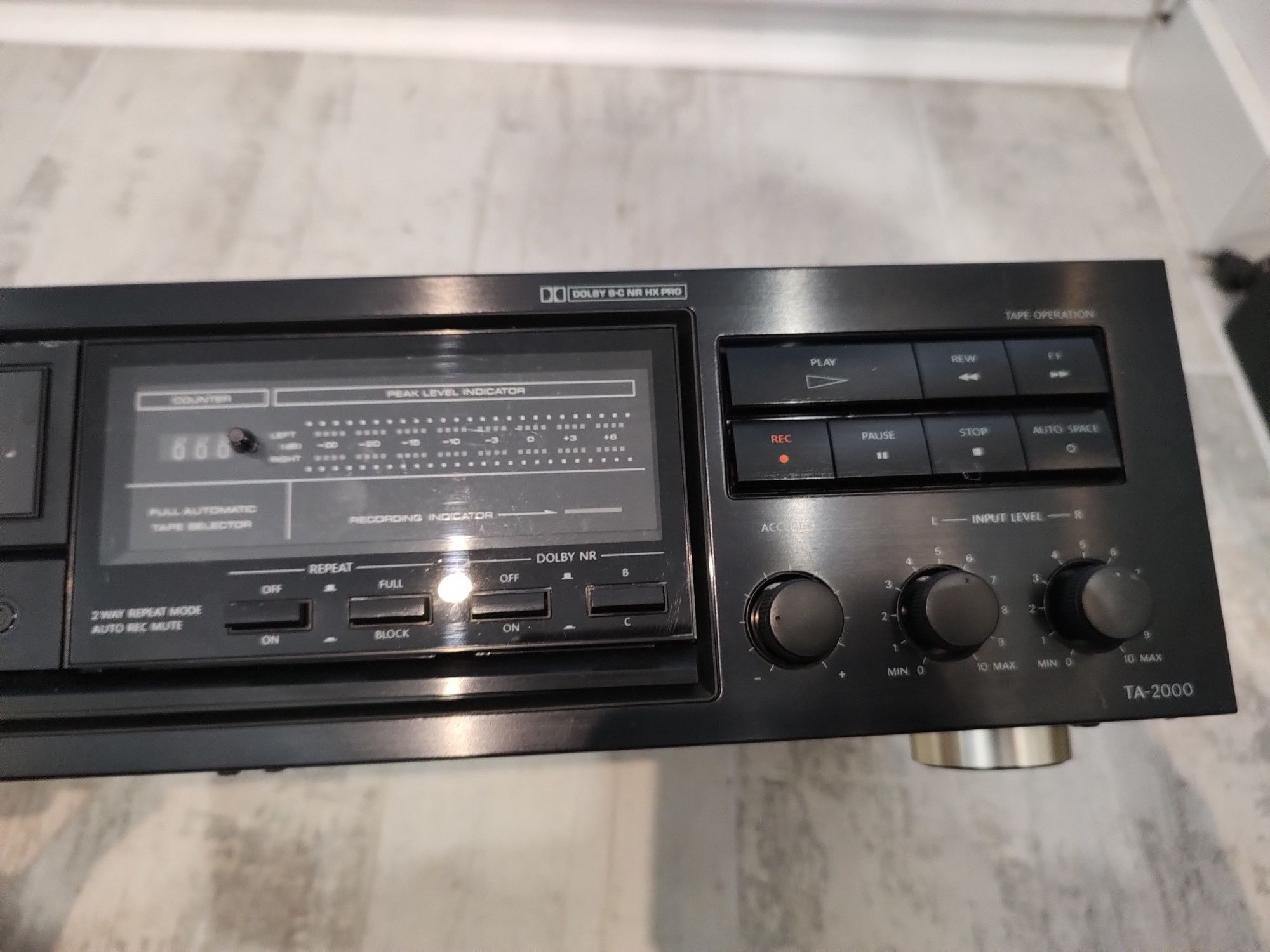 Odtwarzacz kaset magnetofonowych Onkyo TA-2000