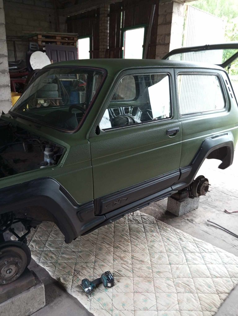 Lada niva 1.7 benzyna gaz
