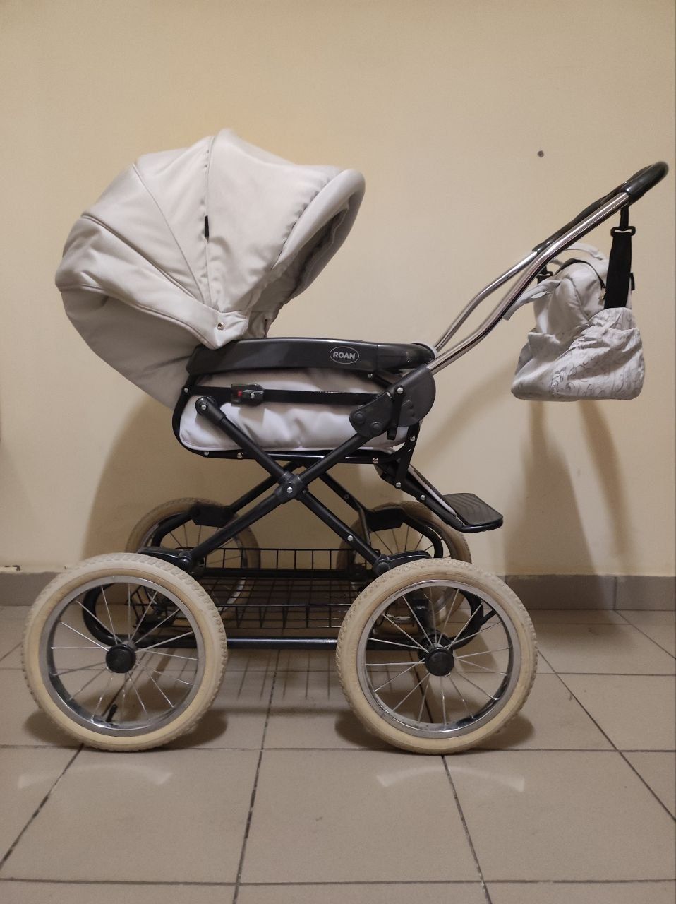 Коляска Roan Marita 2в1