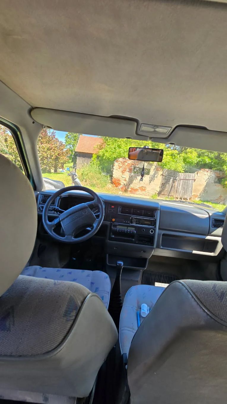 Volkswagen Caravelle VW Caravelle 9os