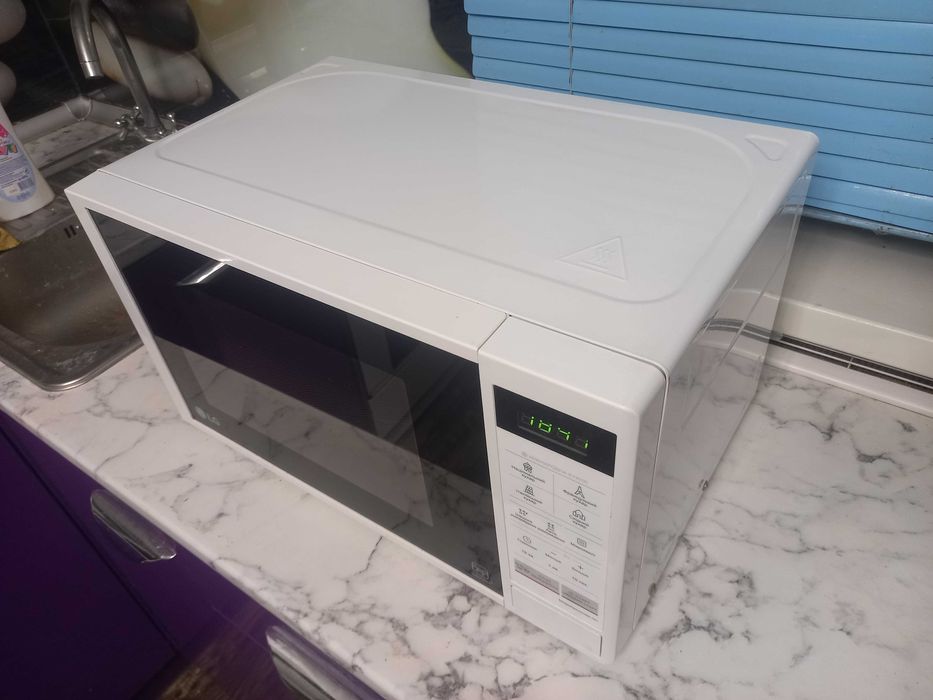 Микроволновка LG