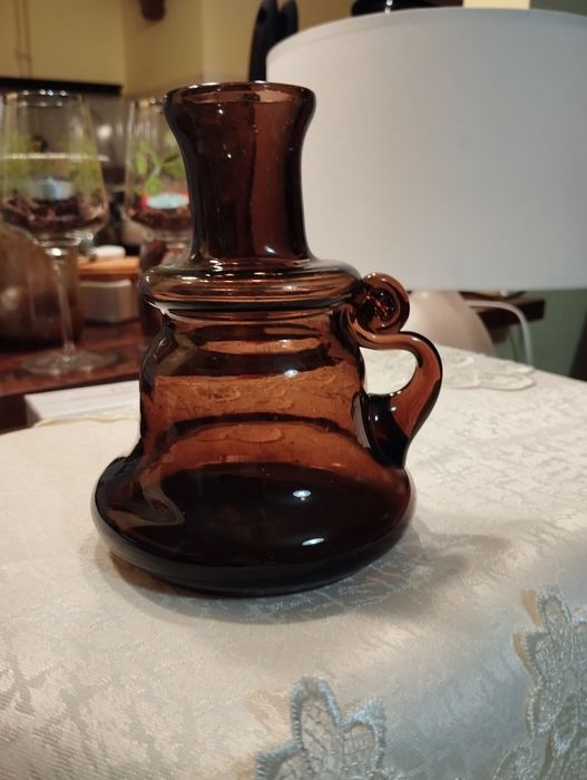 Świecznik/flakon w kolorze oberżyny z HSG . Laura Tarnów.