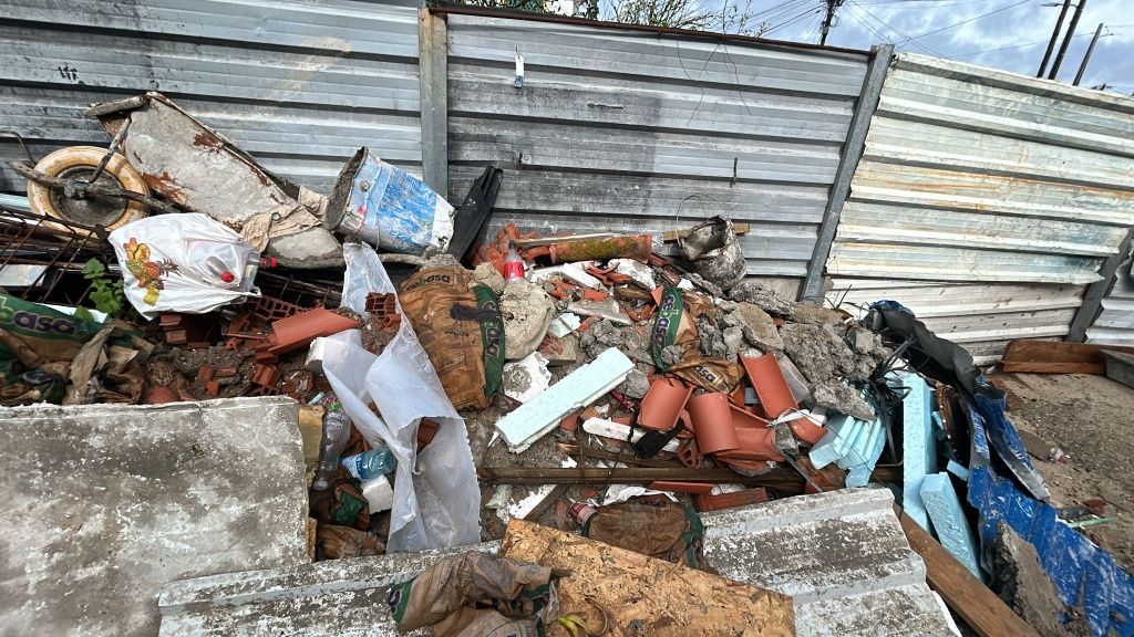 LIMPEZAS de armazéns fábricas pavilhões sótãos arrecadações e garagens