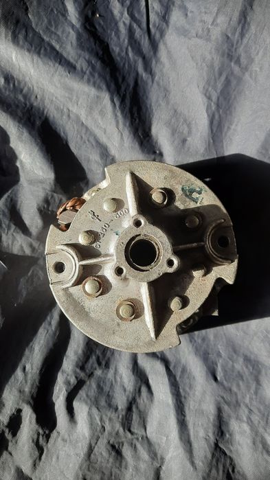 Якорь стартера, задня частина