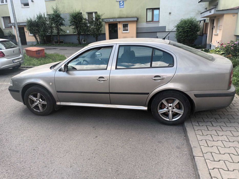 Skoda octawia 1.6 B.G.