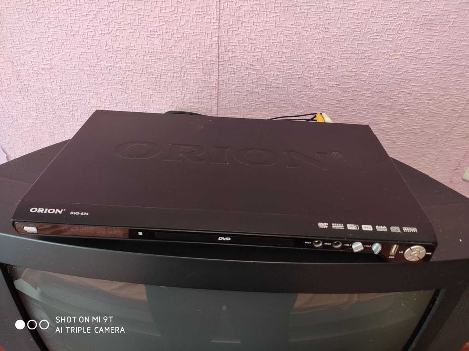 Відеомагнітофони - б\у.