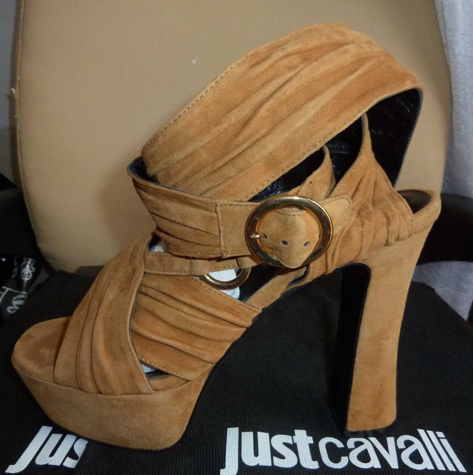 Sandálias de salto alto novas italianas Just Cavalli 40 - SALDO