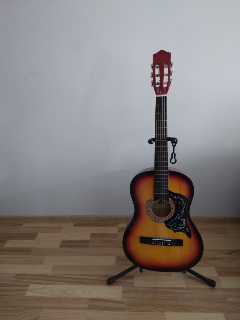 Gitara akustyczna dla początkujących