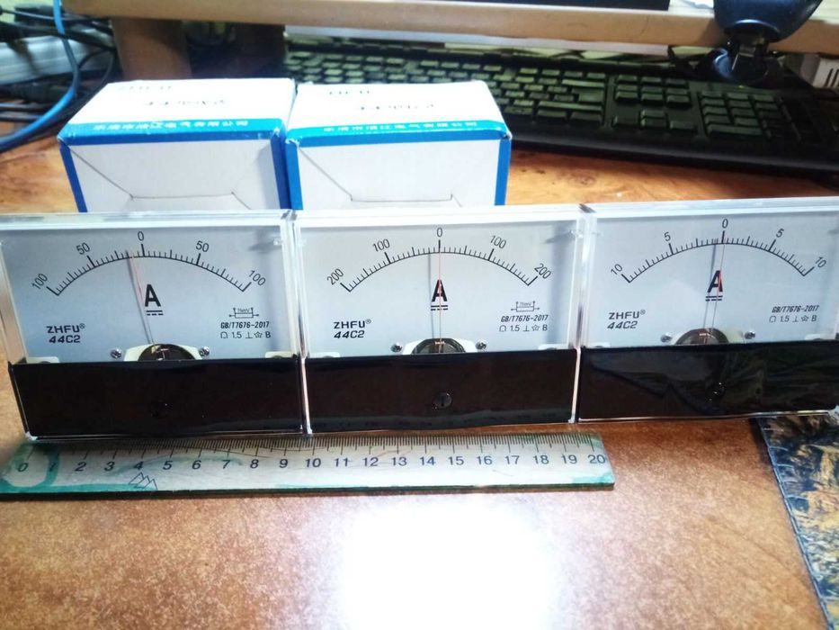 амперметр заряд розряд 10а 100а   двусторонній  шунты 75мВ