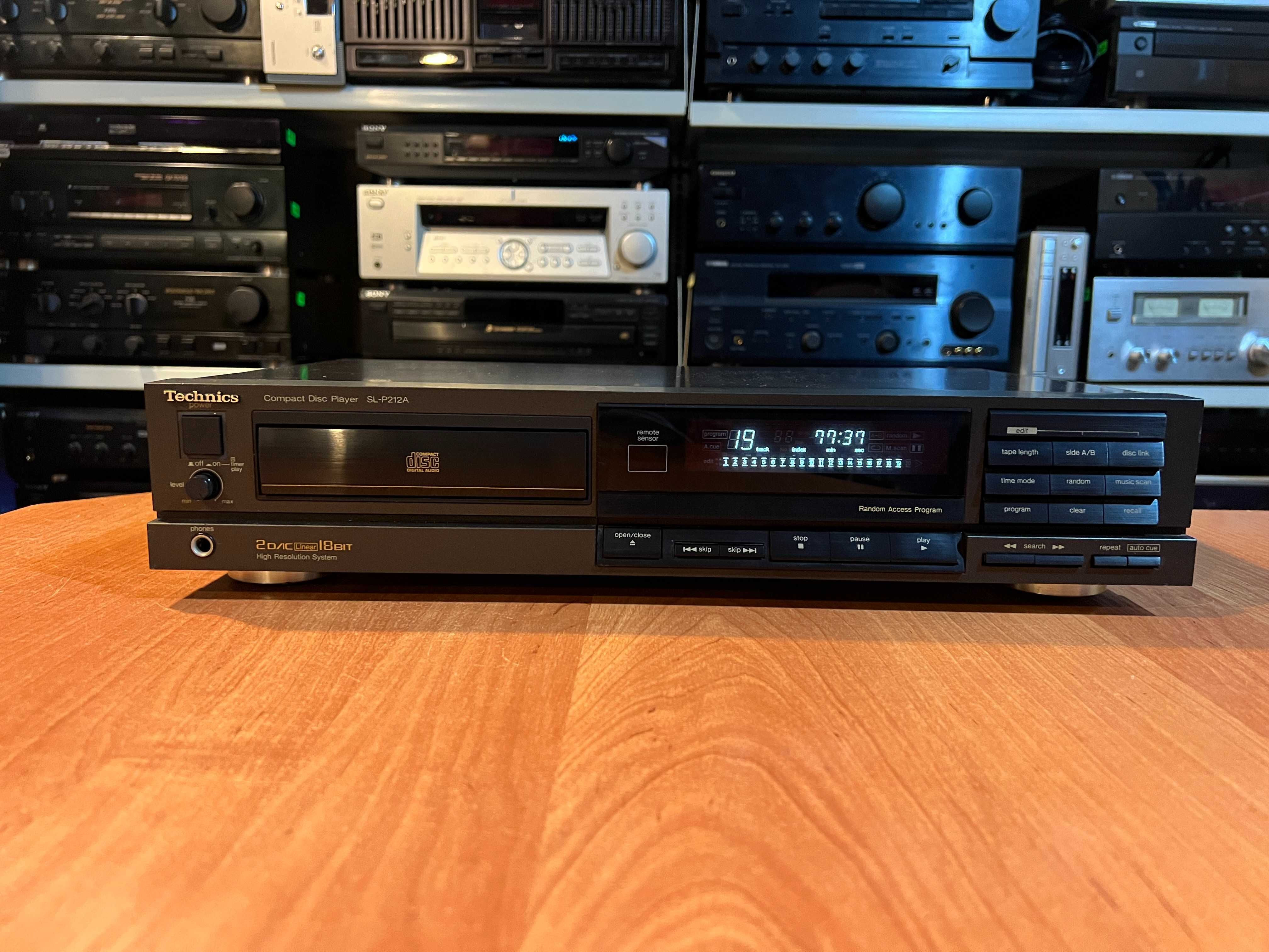 Odtwarzacz płyt CD Technics SL-P212A Audio Room