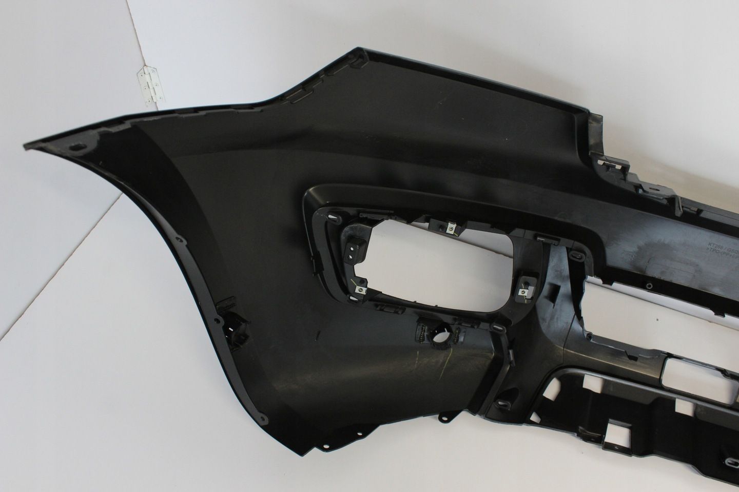 Zderzak przód Ford Ranger Wildtrak EB3B 17757 A