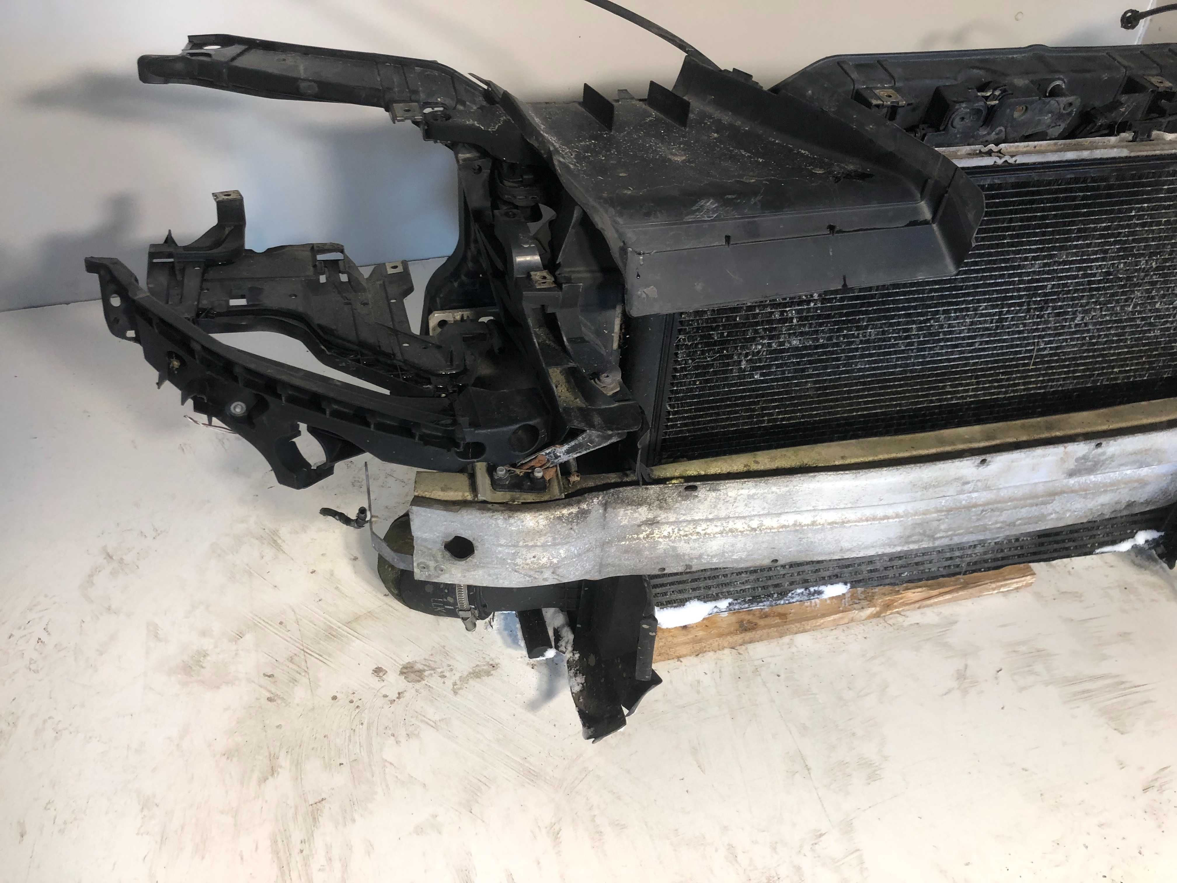 Pas przedni  Audi A4 B8 Lift 1.8TFSI 2.0TFSI 2.0TDI Automat