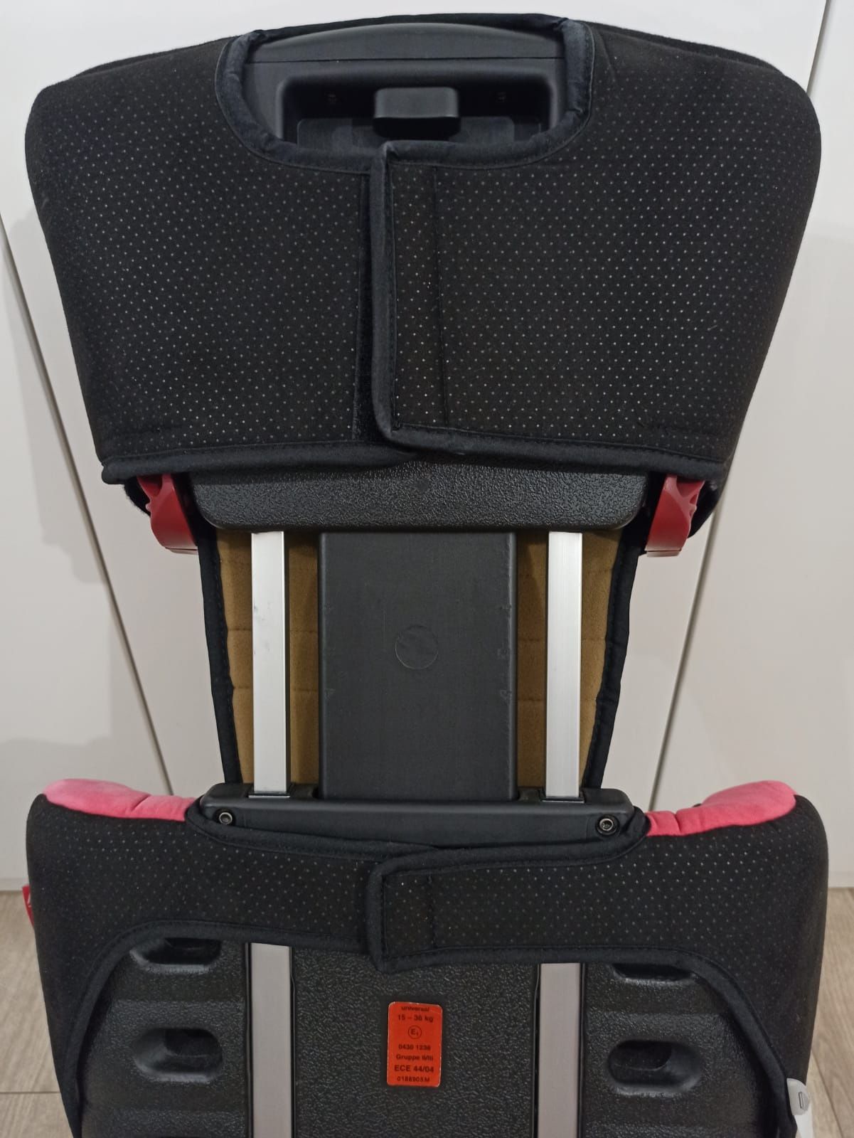 Fotelik samochodowy Recaro Milano Ruby Red 15-36kg