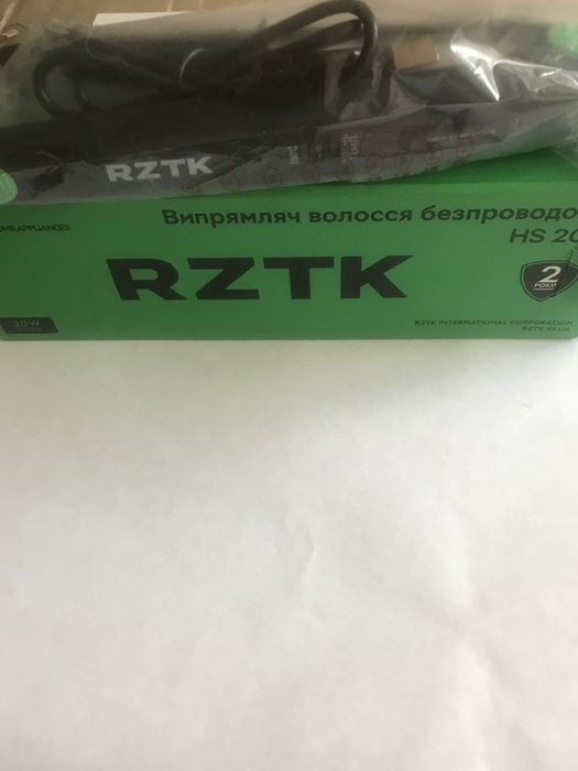 Випрямляч волосся бездротовий RZTK HS 2018