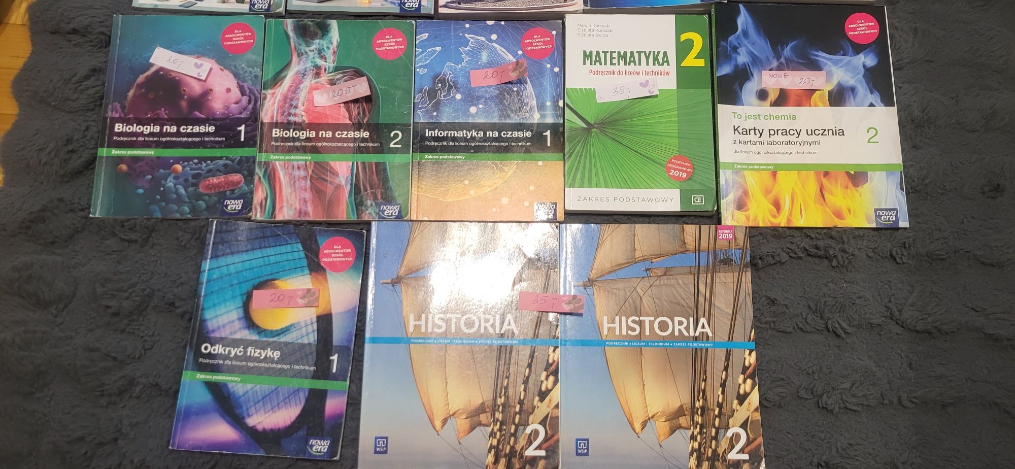 Podręczniki liceum 1 i 2 klasa