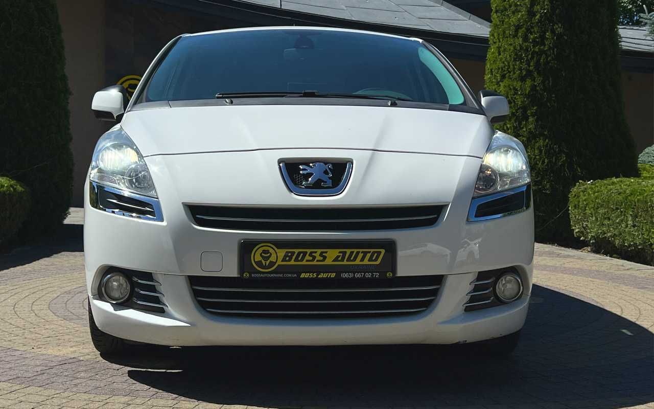 Peugeot 5008 2012