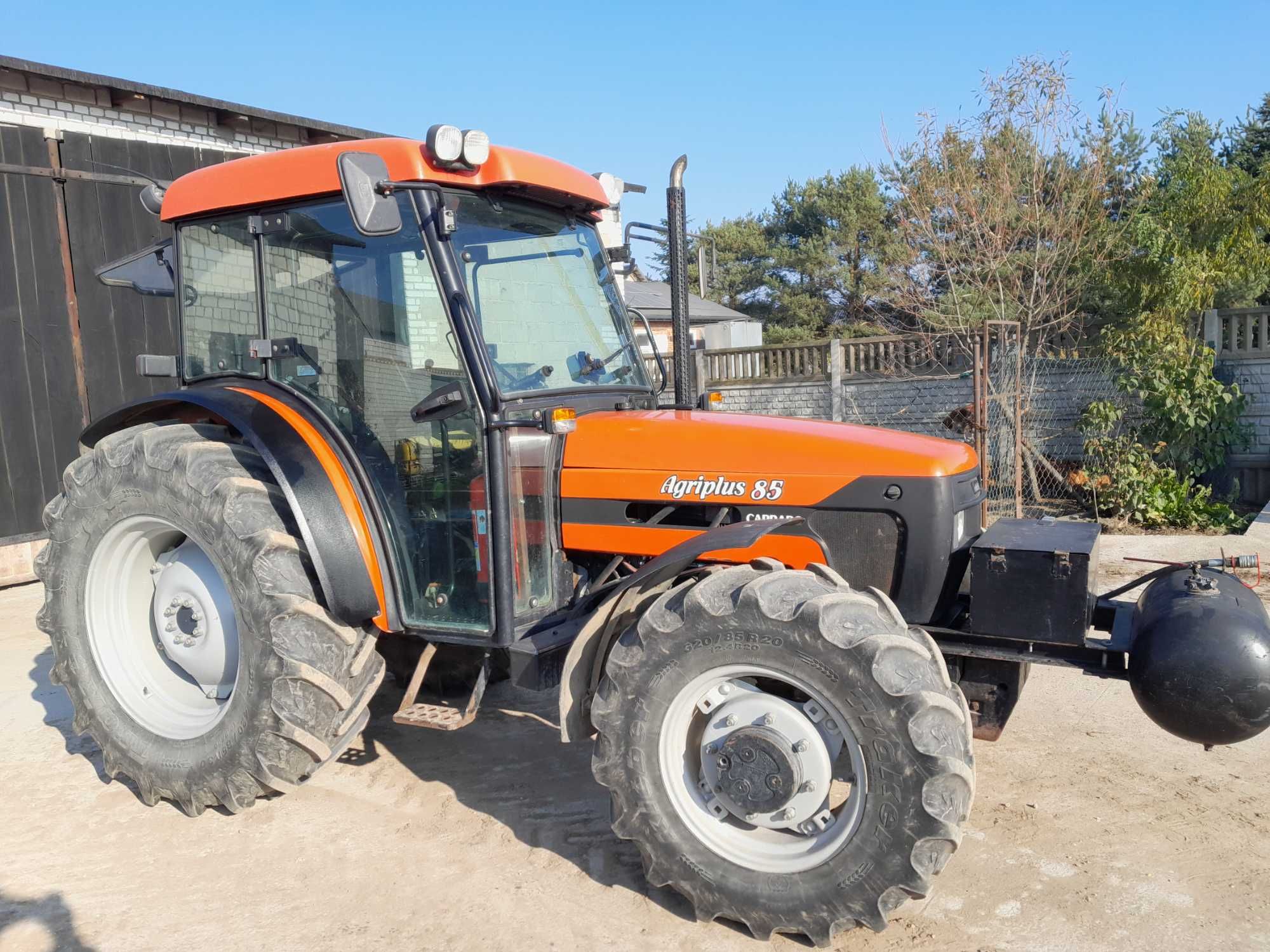 Ciągnik rolniczy Agriplus Carraro Same Deutz new holland zetor