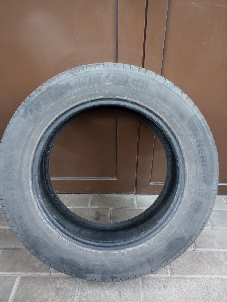 Opony letnie Michelin 205/60/R16