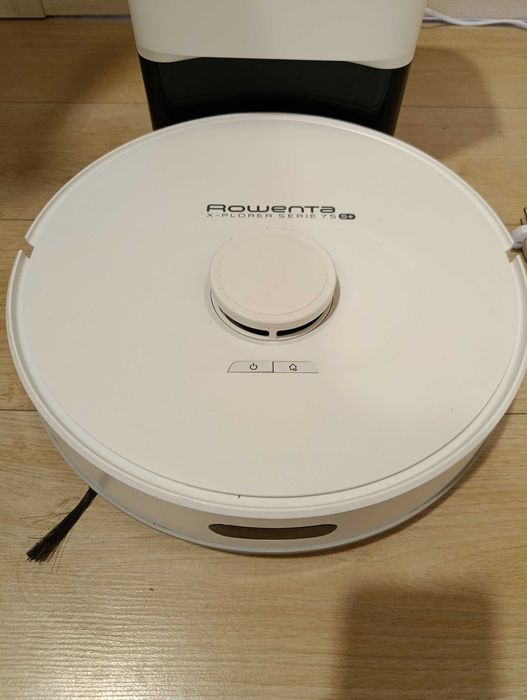 Миючий робот-пилосос Ровента