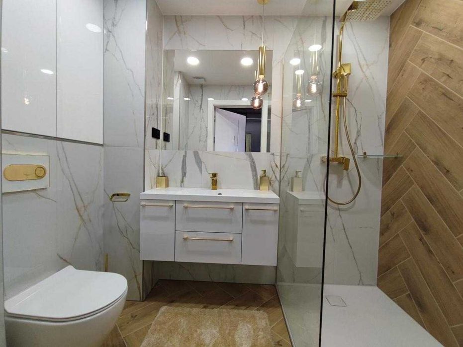 Stylowy Apartament z Wielką wanną z hydromasażem w centrum miasta!