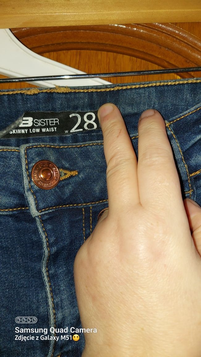 Spodnie jeansowe damskie 28.