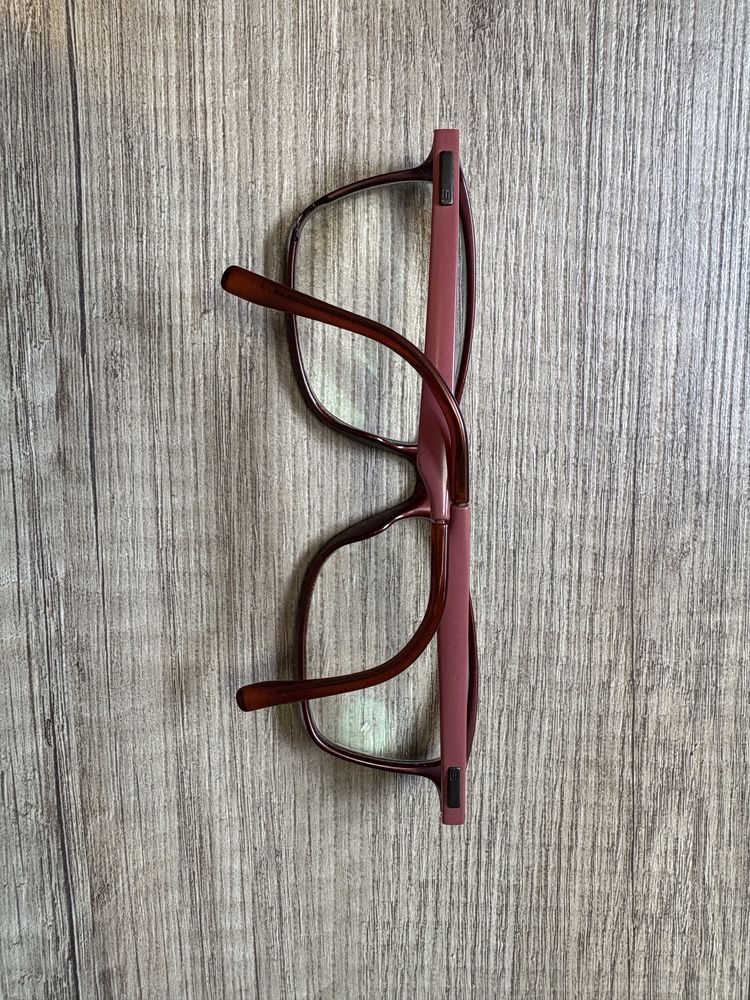 Okulary korekcyjne op +5,25, ol +4,75
